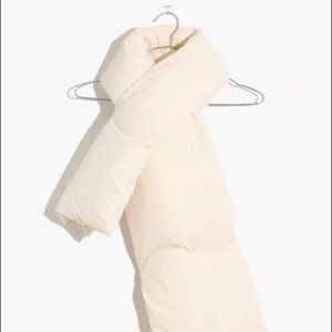 Madewell White Buffy Scarf